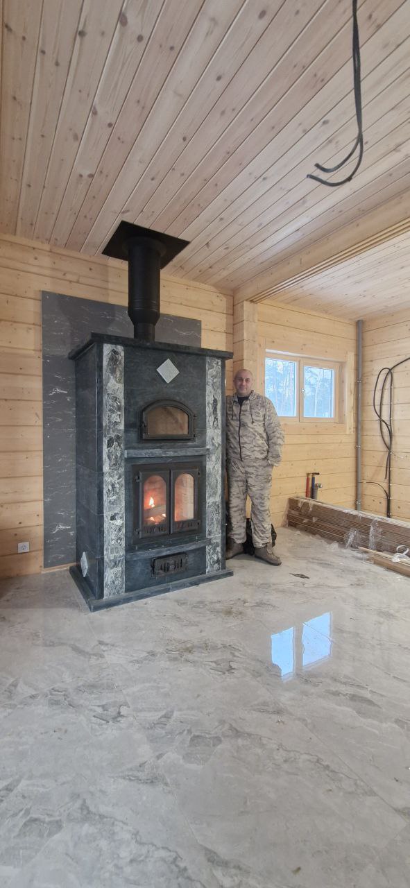 Печь-камин из талькомагнезита и талькохлорита заказать в СПб